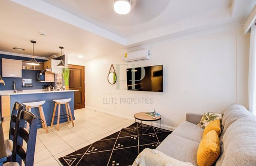 Santa Ana Apartamento | Urban Oasis in Santa Ana Centro: 2BR & Terrace near Everything