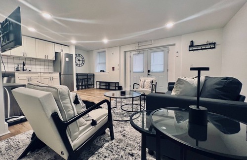 Mount Auburn Apartamento | Urban Oasis, OTR Near Casino & Downtown! - 2 beds