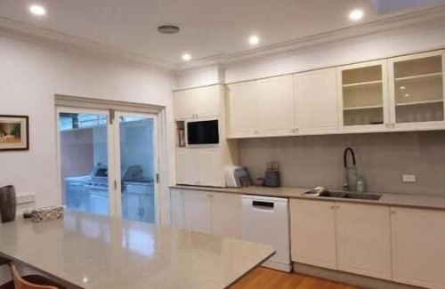 Lindfield Casa | Urban poolside oasis in Sydney- outdoor living at its best