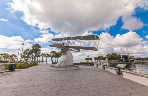 Crescent Lake Apartamento | Urban Retreat at Crescent Lake near Downtown St. Pete