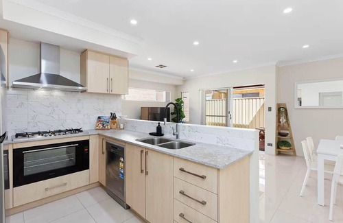 St James Casa | Tennant St