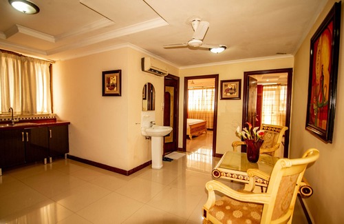 Kisutu Hotel | Urban Rose Hotel and Apartment