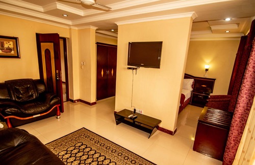 Kisutu Hotel | Urban Rose Hotel and Apartment