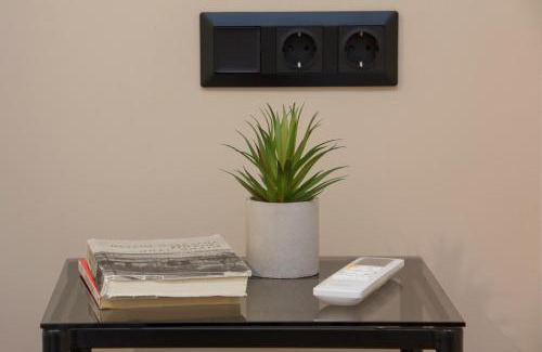 Pangrati Apartamento | Urban Spacious Apartment Near Kallimarmaron