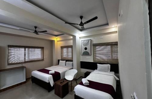 Sahakar Nagar Hotel | Urban Stay