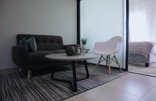 Greater Johannesburg Metropolitan Area Apartamento | Urban stay on Hilton