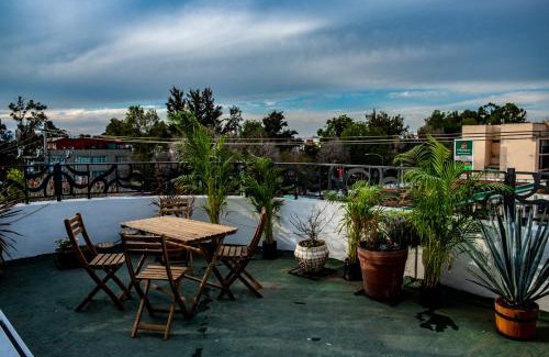 Ixtacalco Apartamento | Urban Style Retreat, Rooftop Views, CDMX 4