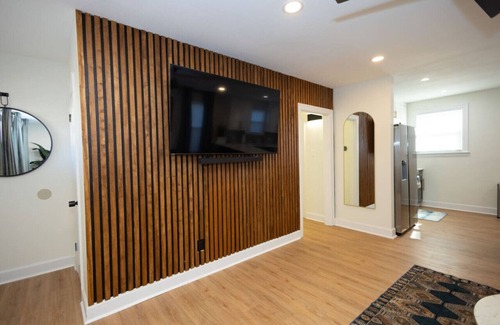 Little Rock Medical District Casa | Urbane Bronze Château