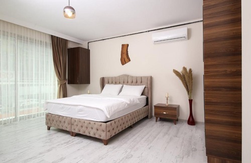 Pardi Hotel | URBANE BY TREAT