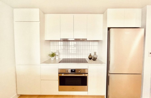 Ville-Marie Apartamento | UrbanRetreat in the Sky, Downtown MTL