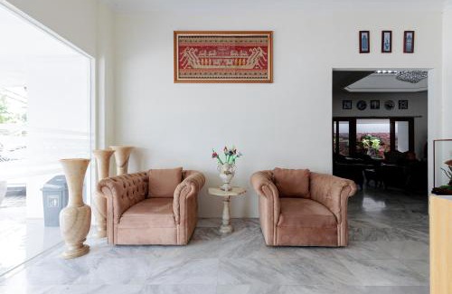 Rajabasa Hotel | Urbanview Hotel Tritia Lampung By RedDoorz