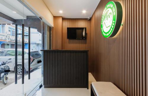 Jakarta Hotel | Urbanview Hotel Vineyard Cengkareng