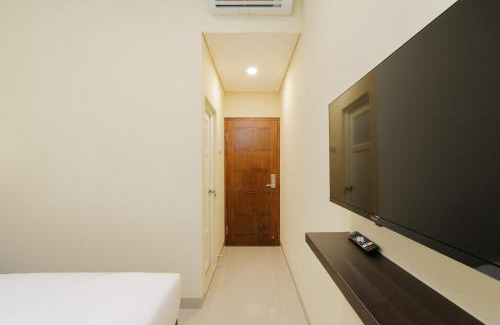 Jakarta Hotel | Urbanview Hotel Vineyard Cengkareng