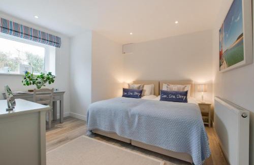 Little Petherick Casa | Urchins Peak