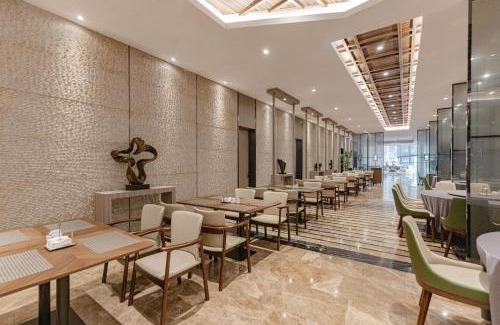 Pudong Hotel | UrCove by Hyatt Shanghai Pudong East