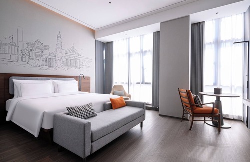 Jinping Qu Hotel | UrCove by HYATT Shantou Zhugang New Town