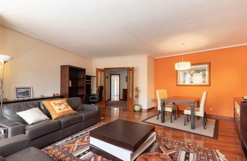 Urduliz Apartamento | URDULIZ con aparcamiento de Aston Rentals