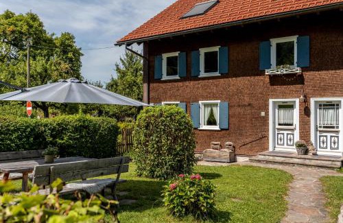 Gruenenbach Casa | Uriges Haus im Grünen