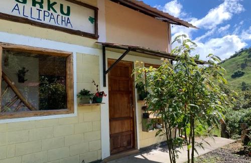 Baños de Agua Santa Chalet De Esquí | URKU ALLIPACHA Mountain Retreat w/Organic Garden