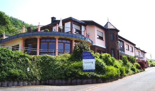 Neef Apartamento | Urlaubsweingut Zecherhof