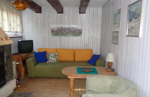 Myslenice Cabina | Uroczy Domek Z Ogrodem I Tarasem