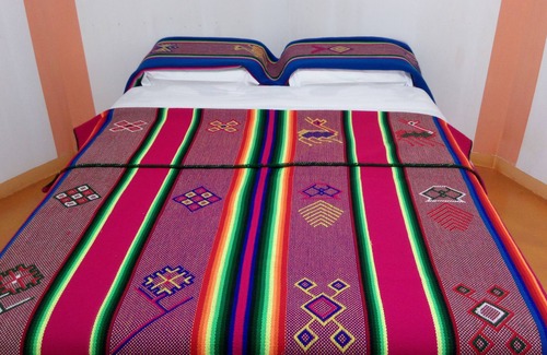 Puno Cabina | Uros Balsero
