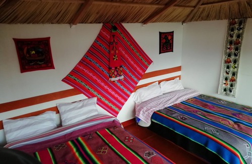 Perú Cabina | Uros & Titicaca Lodge