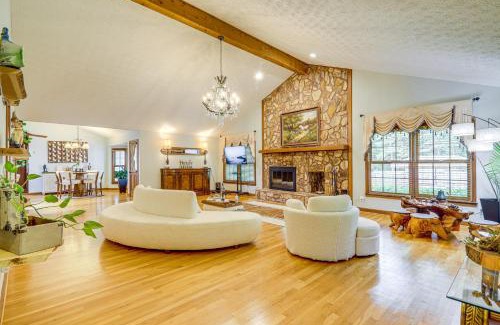Lawrenceville Casa | Country Living with City Style Suwanee Retreat