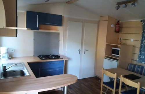 Bizanet Casa | Ushuaïa Villages Camping Figurotta *** - Mobile Home Le Ciel 32m² - 2 bedrooms + air conditioning + TV + uncovered terrace 6 people