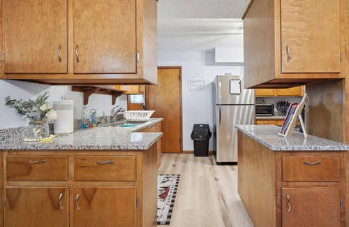 Utica Casa | Utica Vacation Home ~ 12 Mi to Denison University!
