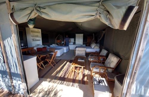 Blue Crane Route Otro | Utopia Exclusive Wilderness Retreat