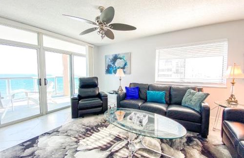 Crescent Beach Casa | Utopia Oceanfront Luxury at Bluewater Keyes