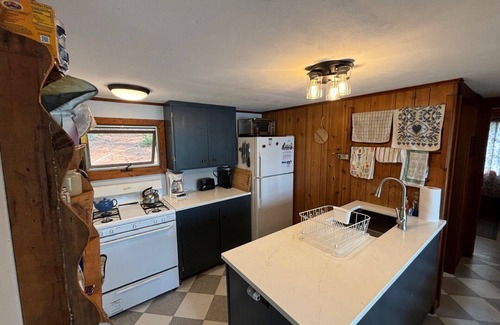 Holderness Cabaña | Utopia on Big Squam!