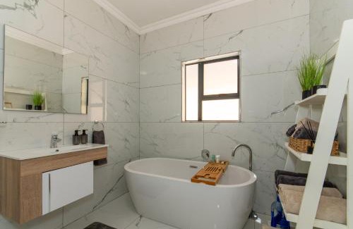 Nelspruit Apartamento | Utopia on the Rock2