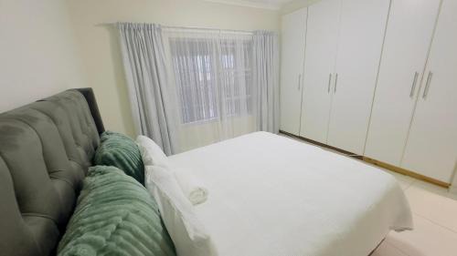 Kareeberg Apartamento | Uvongo Apartment