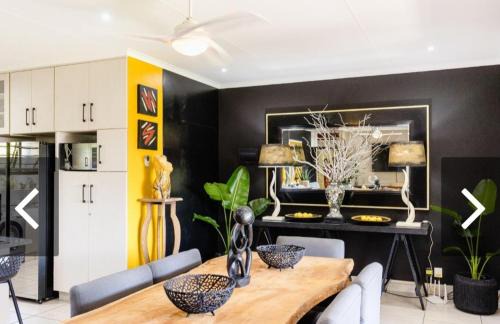 Uvongo Apartamento | Uvongo Coastal Getaway