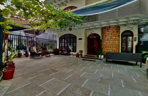 Mayapur Casa | UVs Homestay