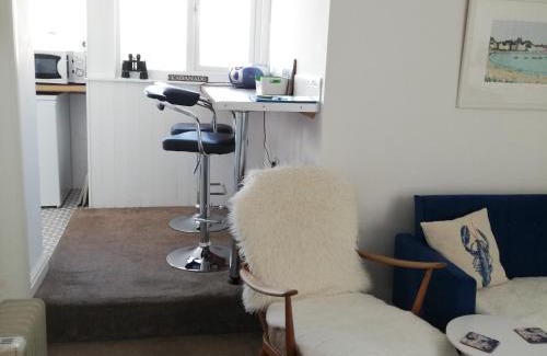 Y Felinheli Casa | Uwch Menai