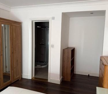 Brunel Casa | Uxbridge Brunel Uni En-suite Room 2