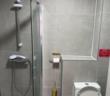 Brunel Casa | Uxbridge Brunel Uni En-suite Room 2