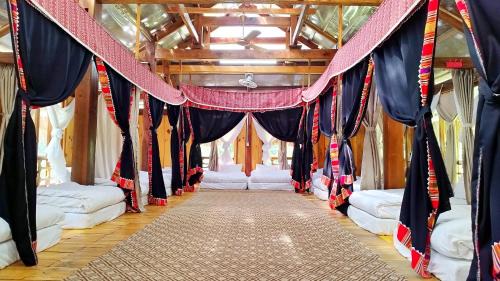 Van Ho Cabina | Vân Hồ Ecolodge