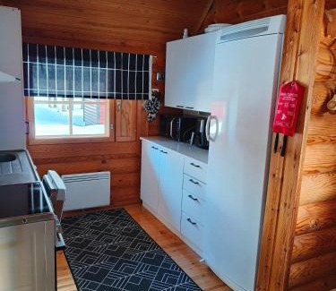 Kittila Chalet De Esquí | Vähäreinari, mökki Ylläksellä - uudet varaukset syyskuusta 2025 alkaen sisältävät liinavaatteet ja loppusiivouksen