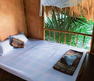Ngoi Tu Casa | Vụ Tịch Lakeview Homestay