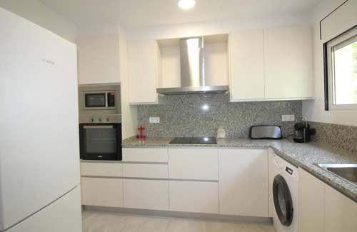 Llanca Casa | V. FANÉ ESQ - Casa con jardín y vista mar en Llançà acabada de reformar