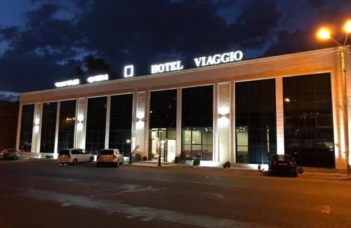 Kentron Hotel | V hotel & tours