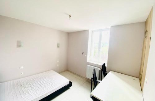 Villerupt Casa | V4 - Chambre Double - 5 minutes du Luxembourg