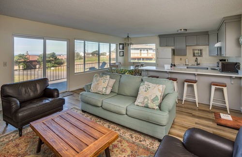 Gearhart Condominio | Vista al mar recientemente renovada, que admite perros
