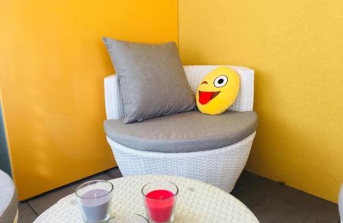 Vernier Apartamento | Vacances à Nice Terrasse ensoleillée & Parking à la Gare du Sud