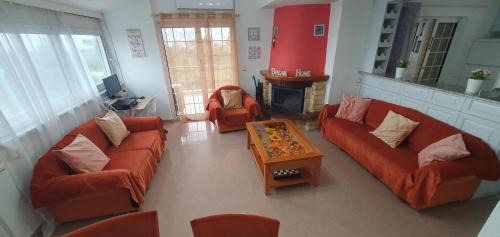 Nea Palatia Casa | Vacation and Relaxation Home Oropos