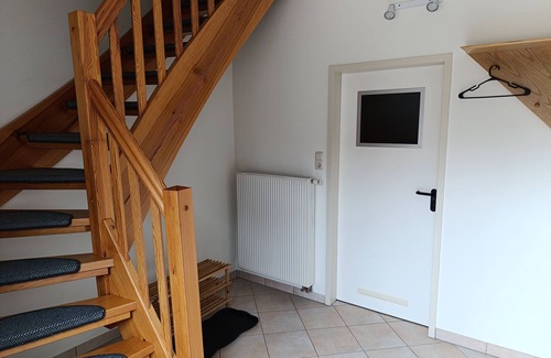 Bad Klosterlausnitz Apartamento | Vacation apartment Zirbelkiefer with feel-good ambience near the spa park and clinics